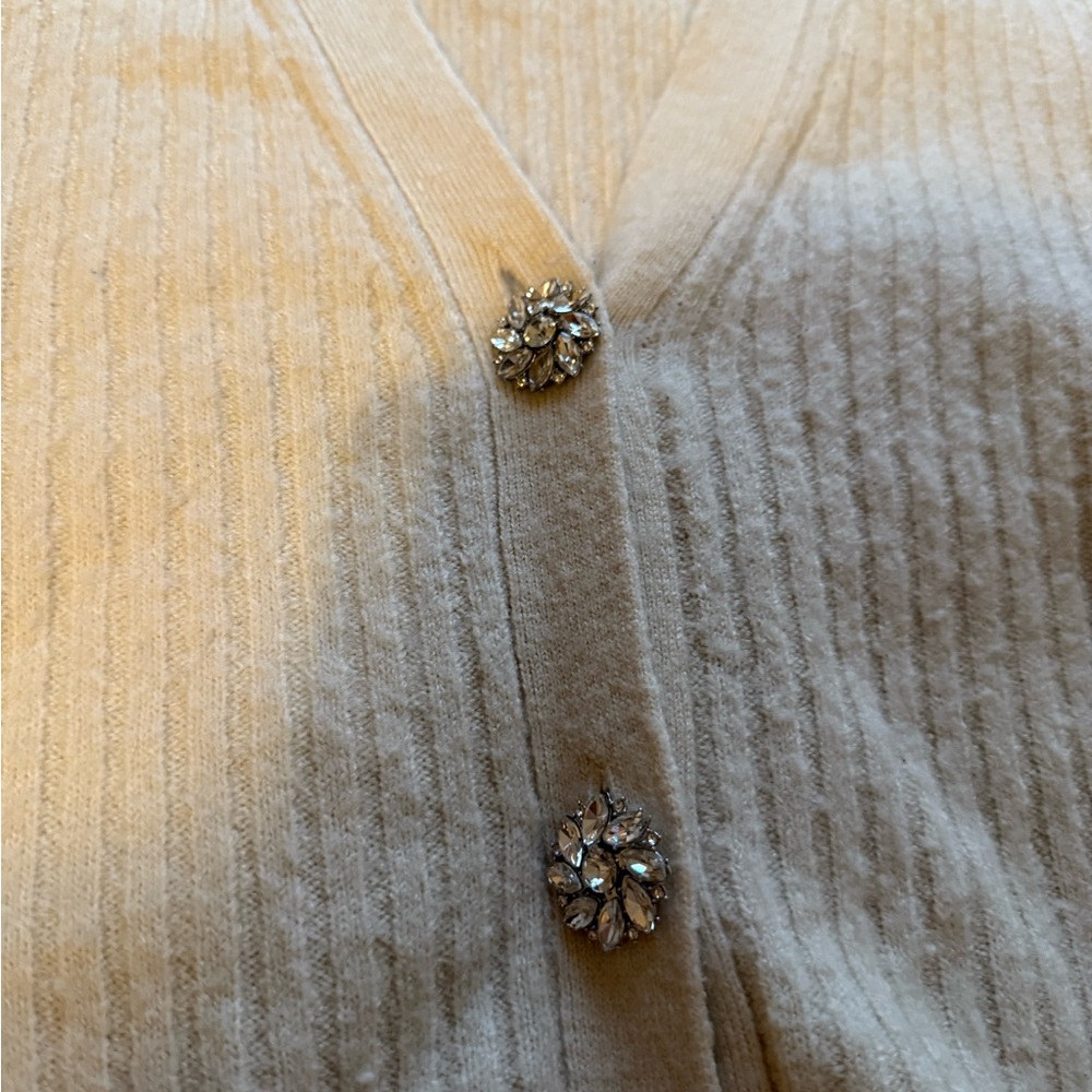 H&M Cream Button-Up Cardigan - Picture 2 of 3